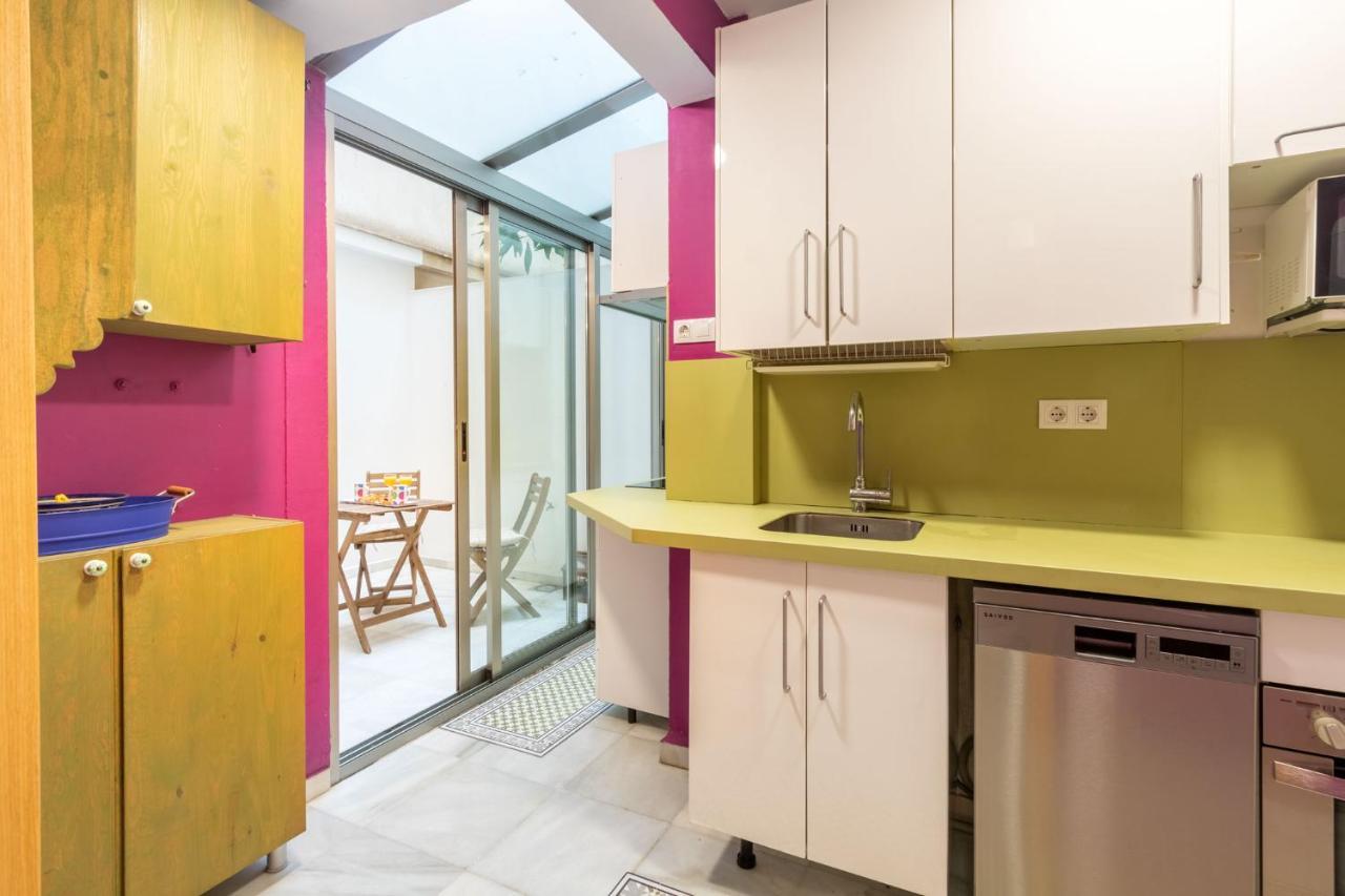 Goles Courtyard With Parking By Valcambre Appartamento Siviglia Esterno foto